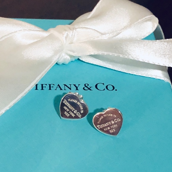 Tiffany & Co. Jewelry - 🌹Authentic Tiffany Earrings - RETIRED FROM THE STORE
